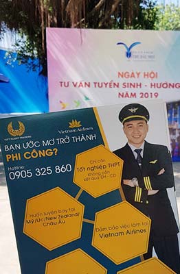 NGÀY HỘI TƯ VẤN TUYỂN SINH – HƯỚNG NGHIỆP 2019