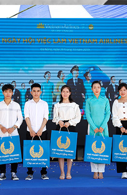 Ngày hội việc làm Vietnam Airlines năm 2019 tại Đà Nẵng