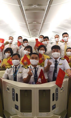 [VN1] Vietnam Airlines thực hiện chuyến bay đầu tiên đưa công dân Việt Nam hồi hương từ Hoa Kỳ