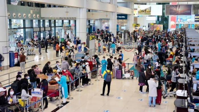 Tháng 4/2022, lượng khách quốc tế sử dụng các hãng hàng không Việt Nam tăng mạnh 214,7% so với cùng kỳ năm ngoái