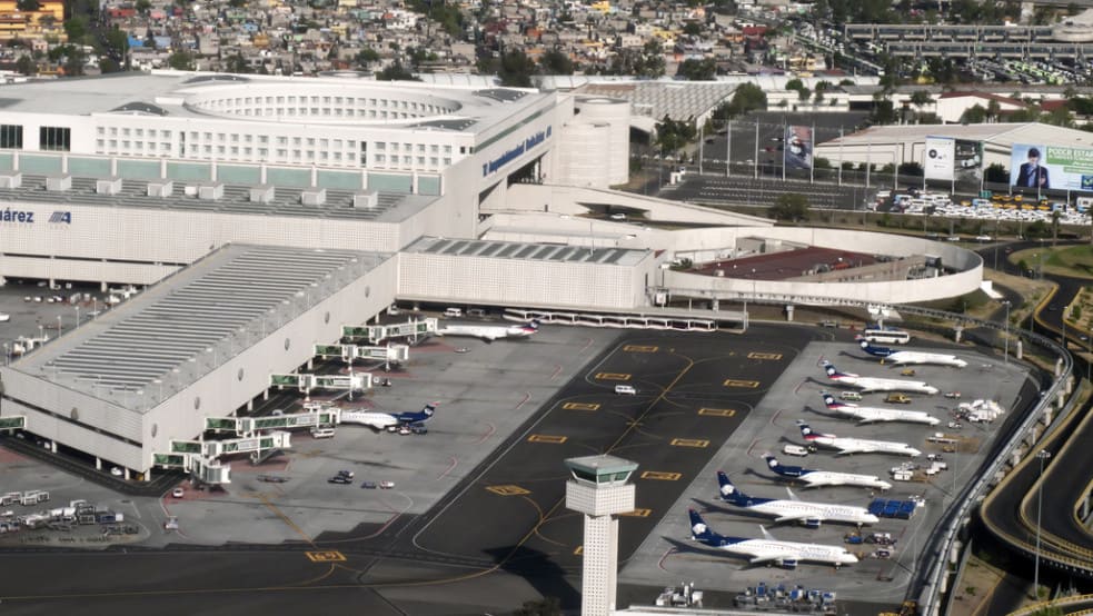 Sân bay quốc tế Mexico City được Skytrax xếp hạng 3 sao về cơ sở vật chất, mức độ tiện nghi, vệ sinh, mua sắm, dịch vụ ăn uống, dịch vụ và an ninh, thủ tục xuất nhập cảnh. Ảnh: Skytrax