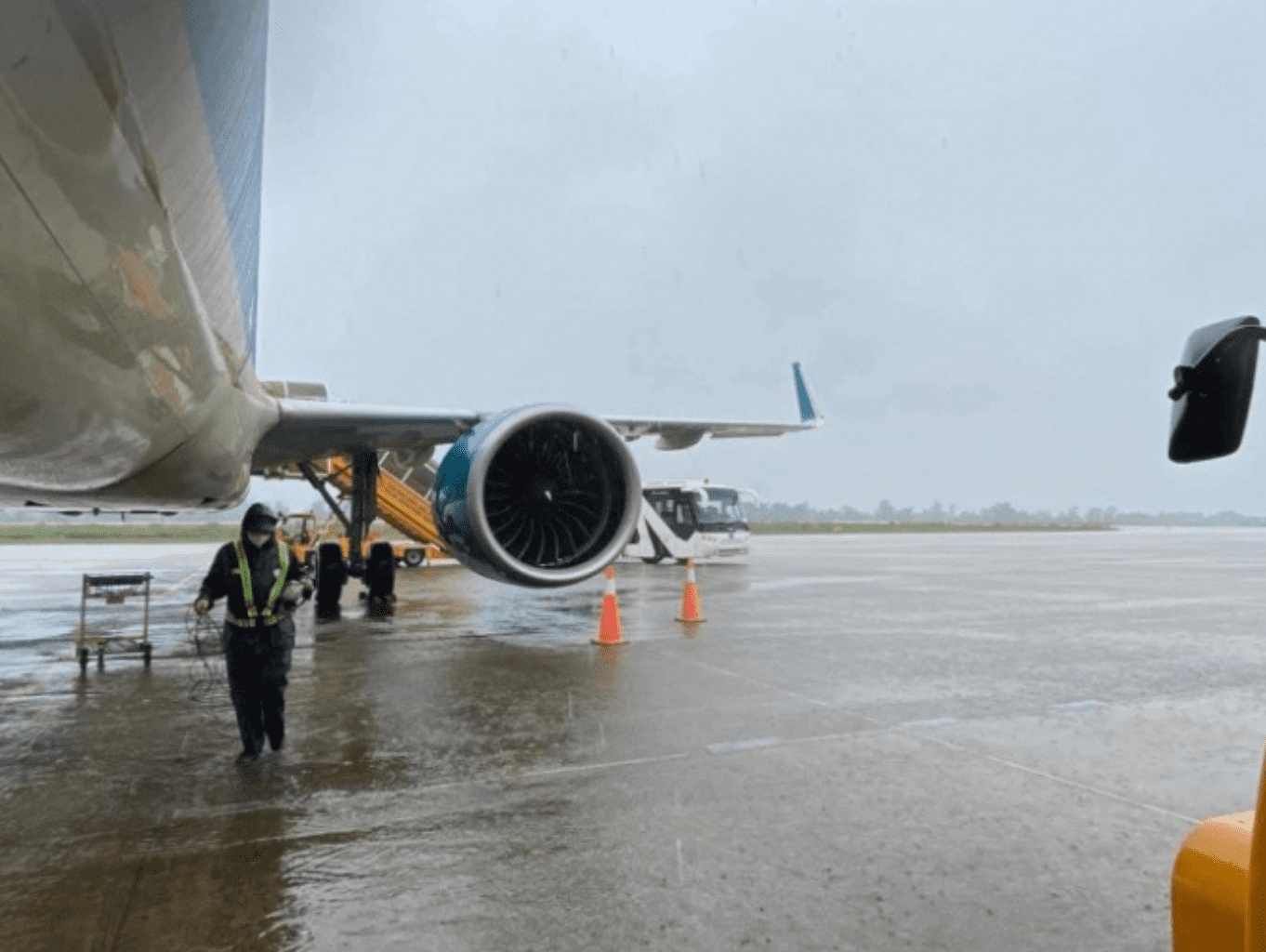 Nhà chức trách hàng không công bố 5 sân bay trên cả nước buộc phải đóng cửa do ảnh hưởng bão Noru