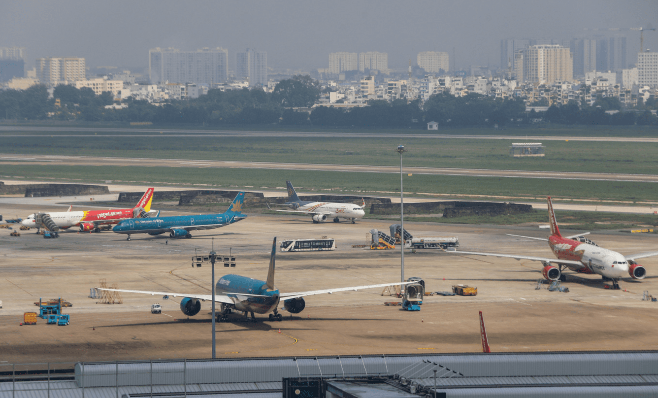 Máy bay tại sân bay Tân Sơn Nhất tháng 8/2022. Ảnh: Quỳnh Trần