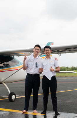 Chuyến bay đơn đầu tiên tại Rạch Giá của Học viên Phi công Bay Việt khóa PPL01