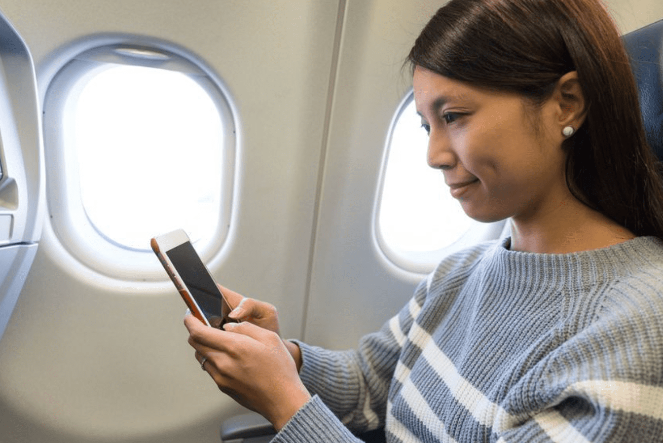 Ít hãng hàng không cung cấp Wi-Fi trên cabin, mặc dù nó cung cấp nhiều tiện nghi hơn cho hành khách trong thời gian bay. Ảnh: AP