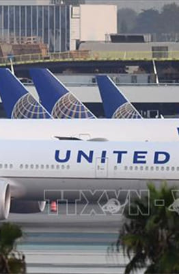 Mỹ: Hãng hàng không United Airlines mua hơn 100 máy bay mới