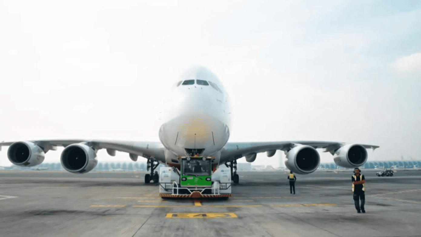 Một máy bay thương mại sử dụng 100% nhiên liệu hàng không bền vững đã hoàn thành chặng bay đầu tiên từ Anh đến Mỹ